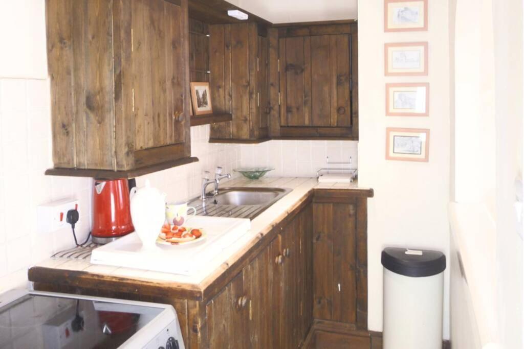 Kikas Cottage, Rear 89 Church Street, White Horse Yard 惠特比 外观 照片